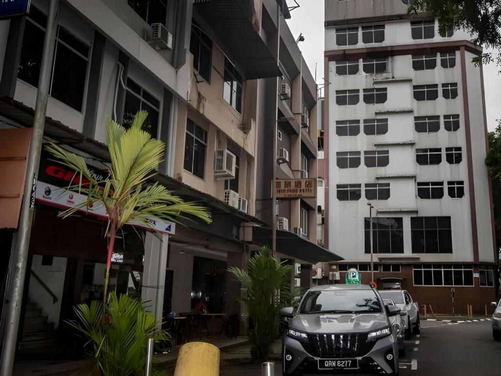 River Park Hotel Sibu Exteriér fotografie