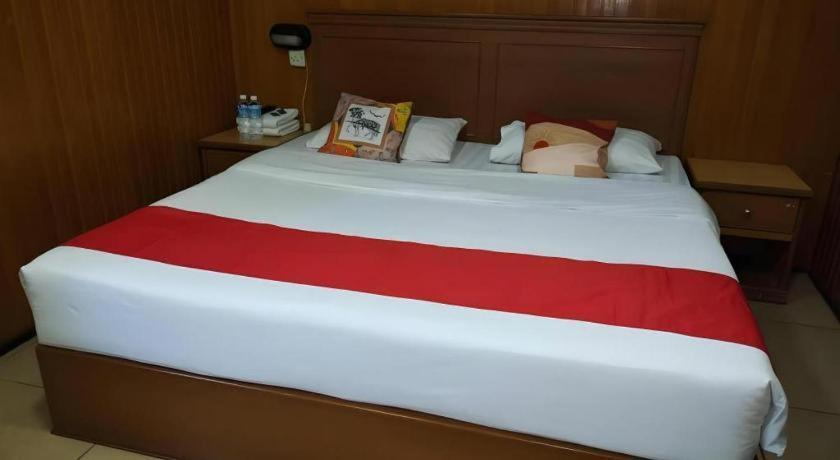 River Park Hotel Sibu Exteriér fotografie